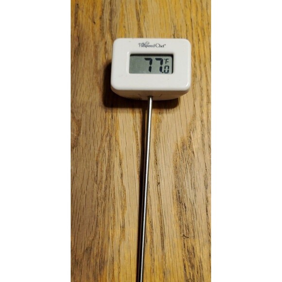 Pampered Chef digital pocket thermometer (no protective sleeve.) - Picture 5 of 6